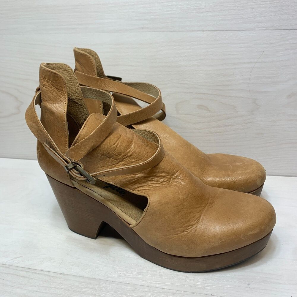 Free People Cedar Clog Sandals Women's Size 41 Brown Leather Strappy Boho Casual